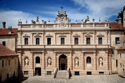 Facciata Certosa di San Lorenzo